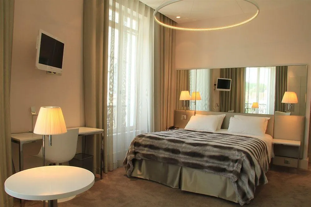 Le Cesar Hotel Plan-de-Cuques
