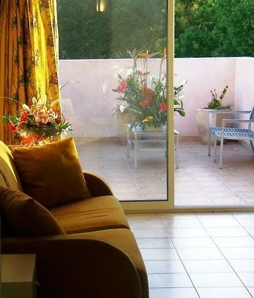 Le Cesar Hotel Plan-de-Cuques 3*,  France